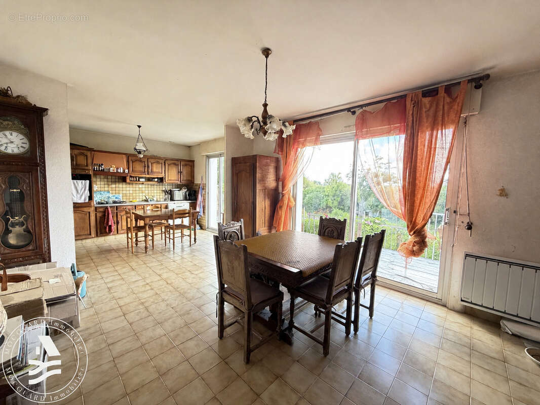 Maison à LOCMARIAQUER