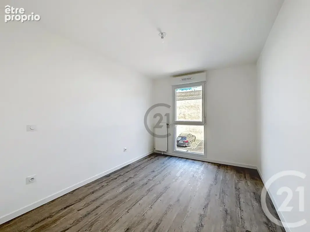 Appartement 2 pièces 40 m² à vendre à Provins (77160) - photo 5