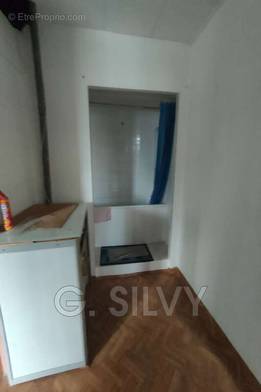 Appartement à CADEROUSSE