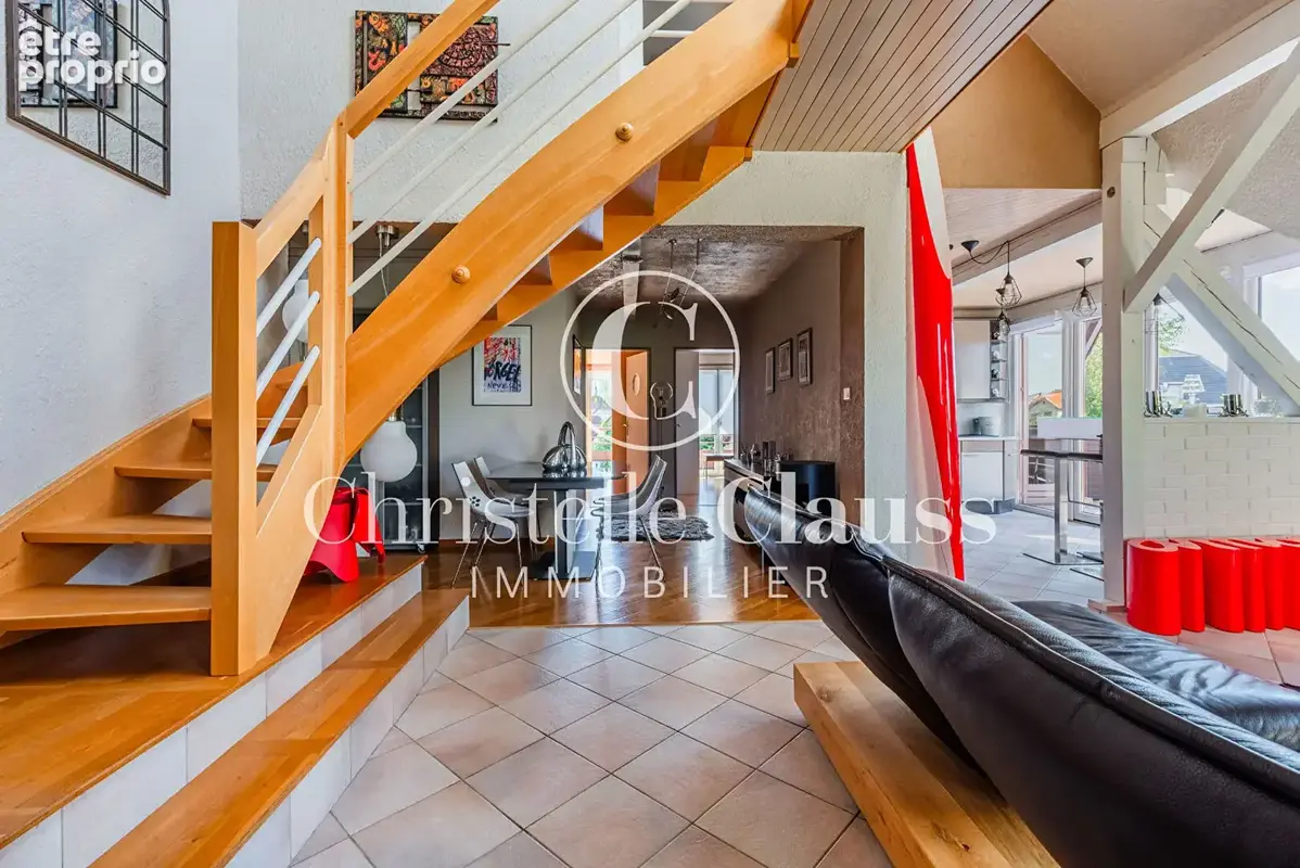 Maison Strasbourg 221.6 m2 - photo 2