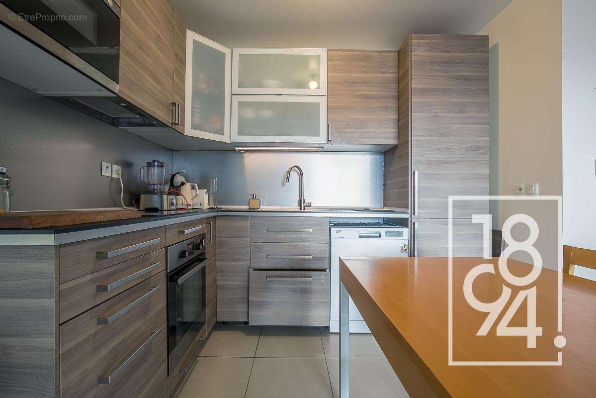 Appartement à MARSEILLE-10E