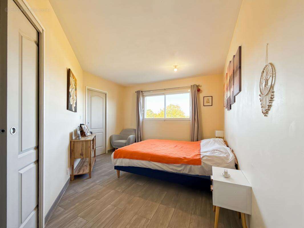 Maison à MARSAC-SUR-L'ISLE