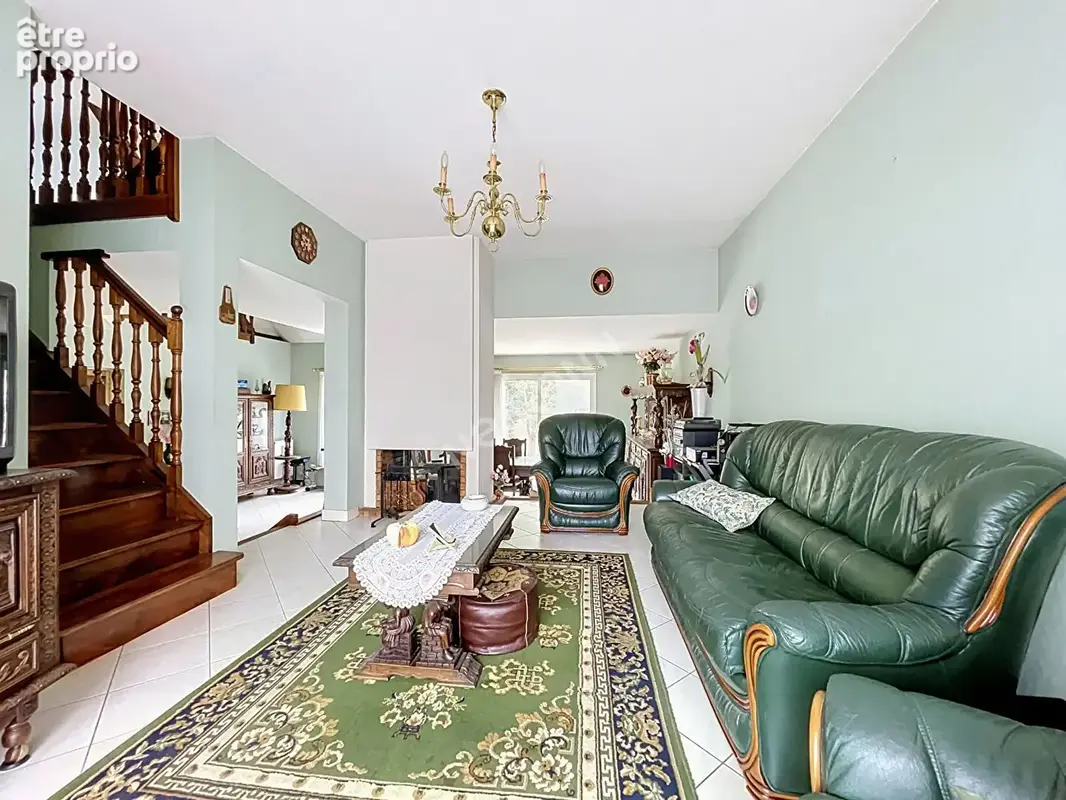 Nantes longchamp  maison familiale en avenue privee garage jardin - photo 4