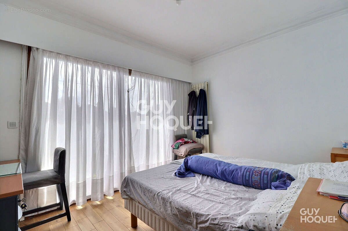 Maison Ste Genevieve Des Bois 7 pièce(s) 163,24m2 - photo 8