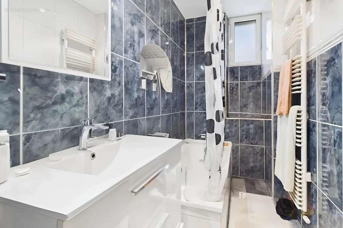 Appartement à SAINT-SEBASTIEN-SUR-LOIRE