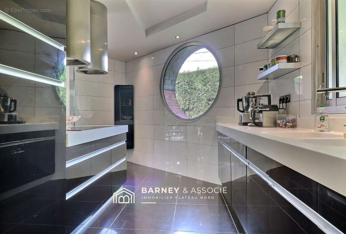 Maison à BOIS-GUILLAUME