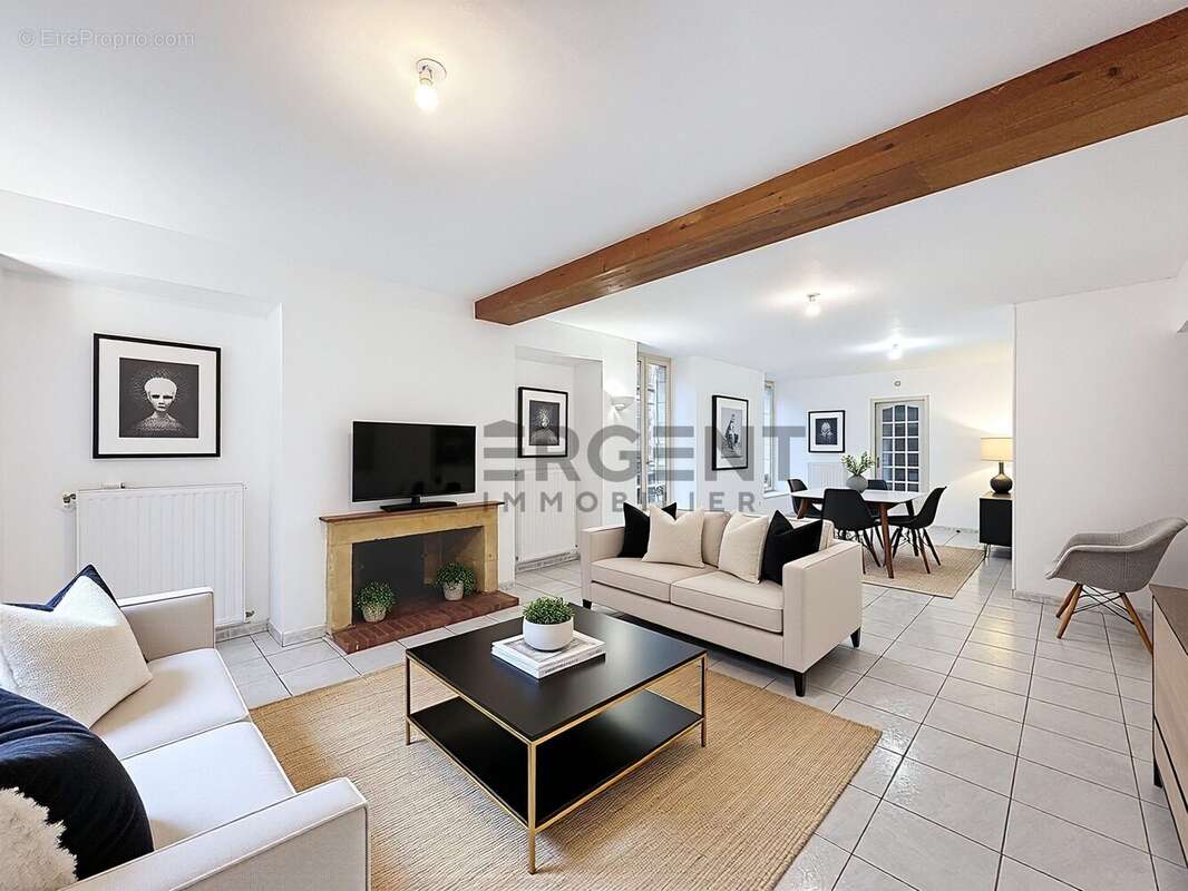 Appartement à CHARLEVILLE-MEZIERES