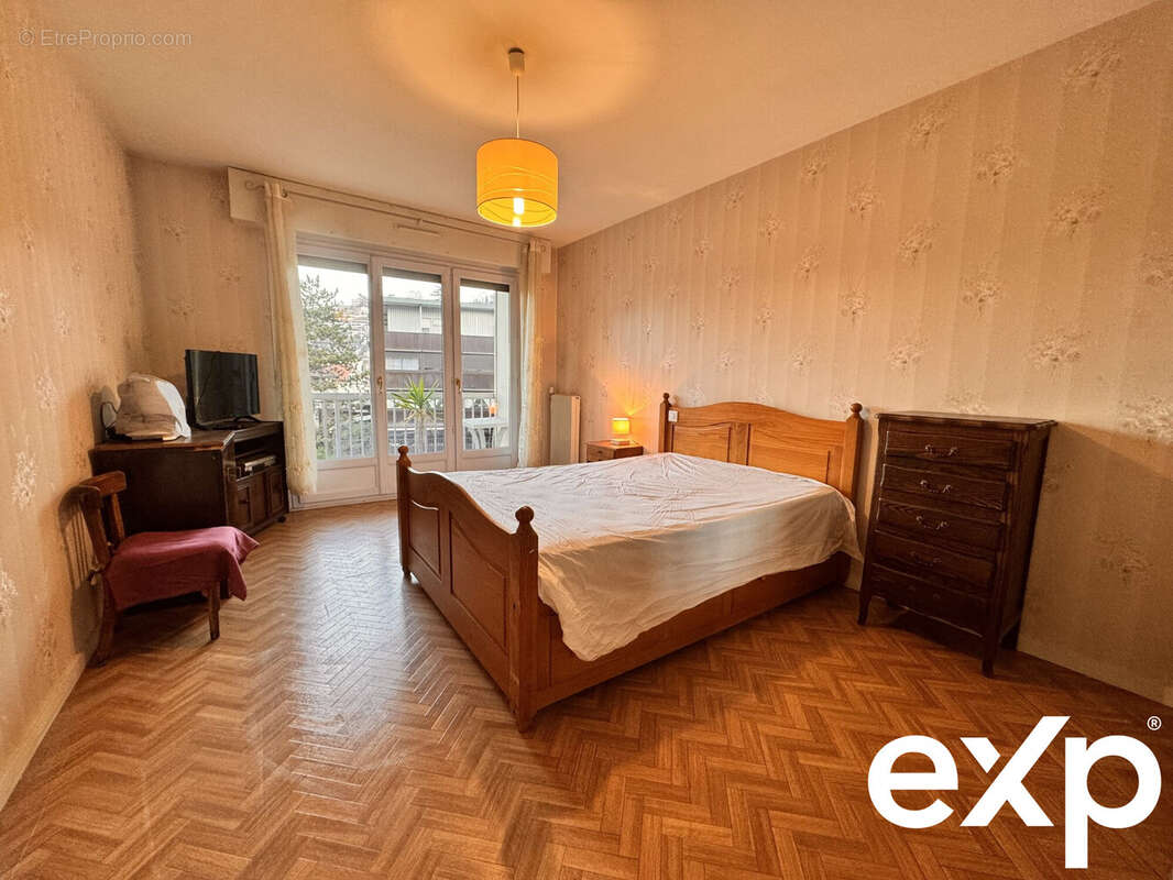 Appartement à AIX-LES-BAINS