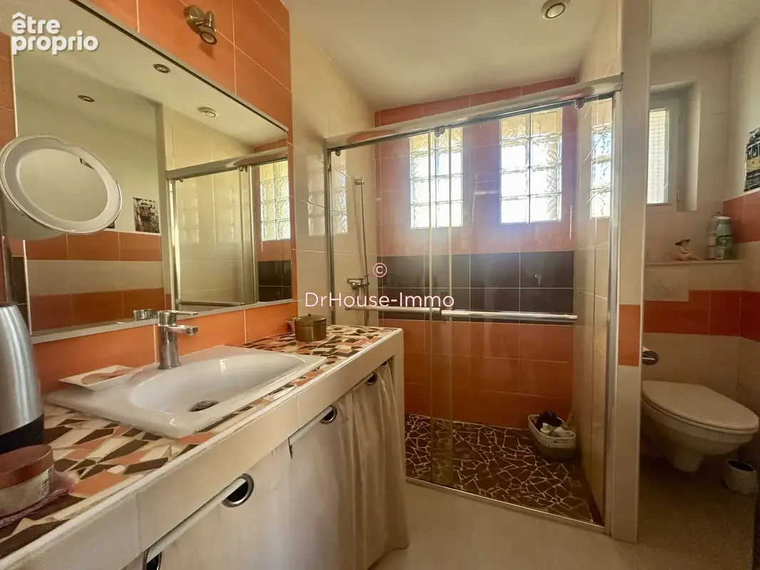 Maison 7 pièces 202 m² à vendre à Romans-Sur-Isere (26100) - photo 8