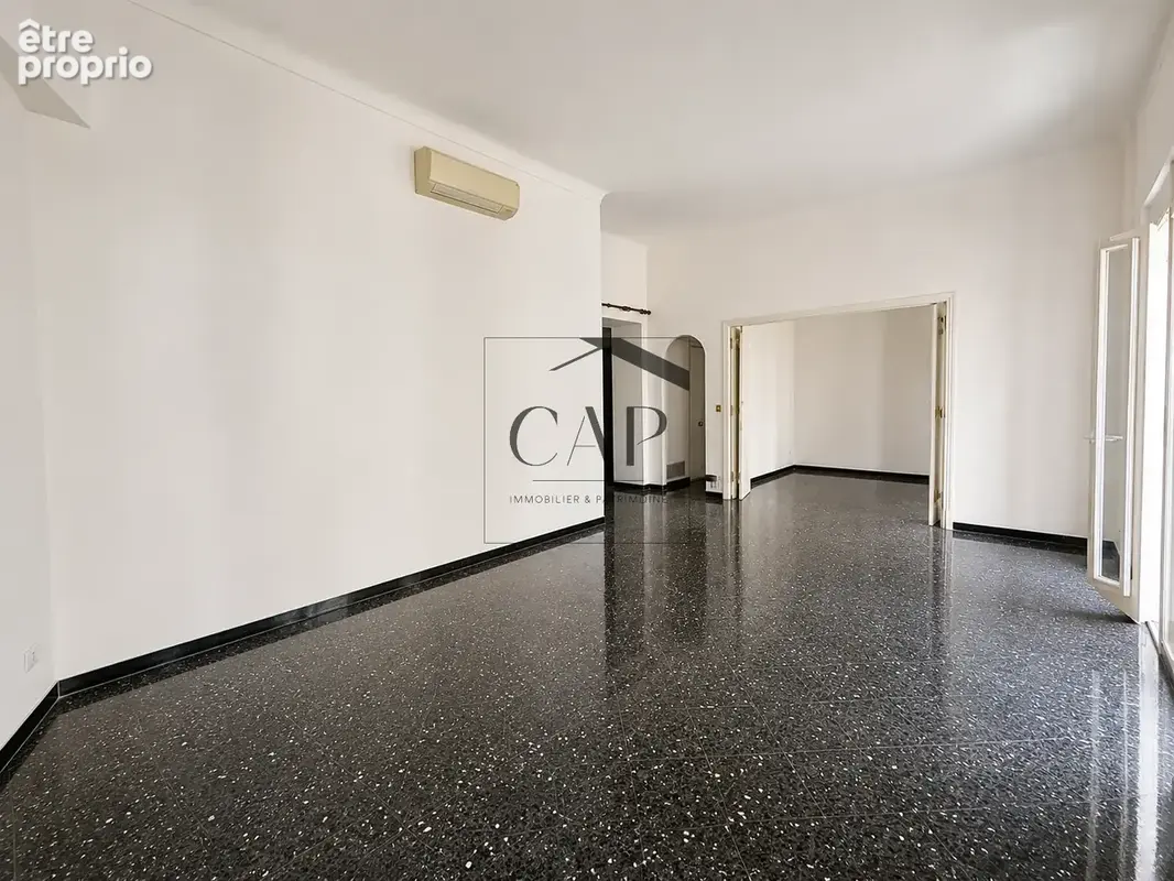 NICE CENTRE   NOTRE-DAME / JEAN MÉDECIN   Appartement 4 pièces de 100 m2   3 chambres   Ascenseur - photo 15