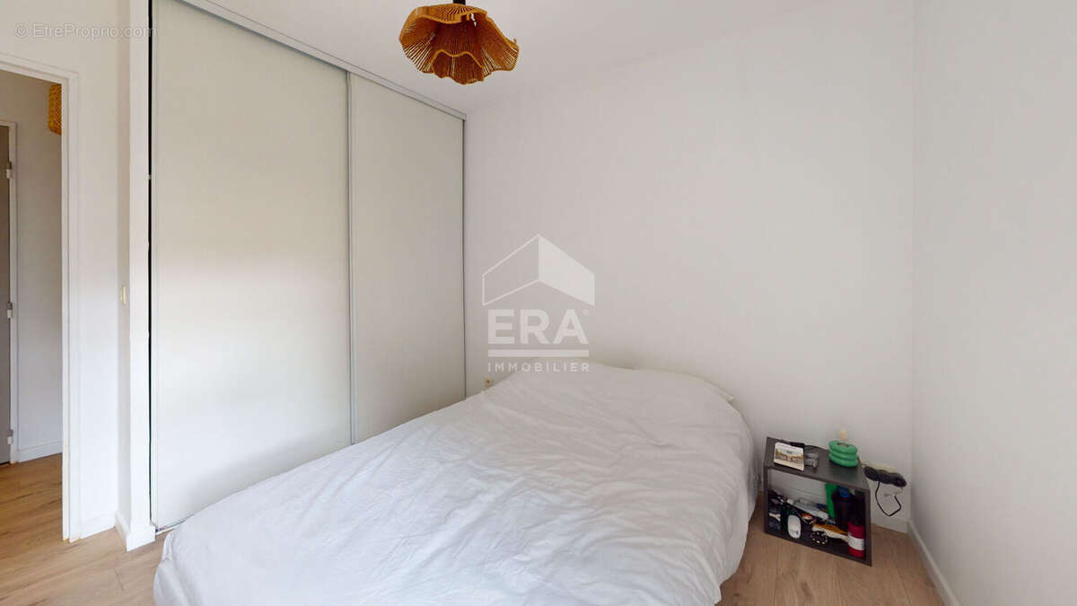 Appartement à PARIS-19E