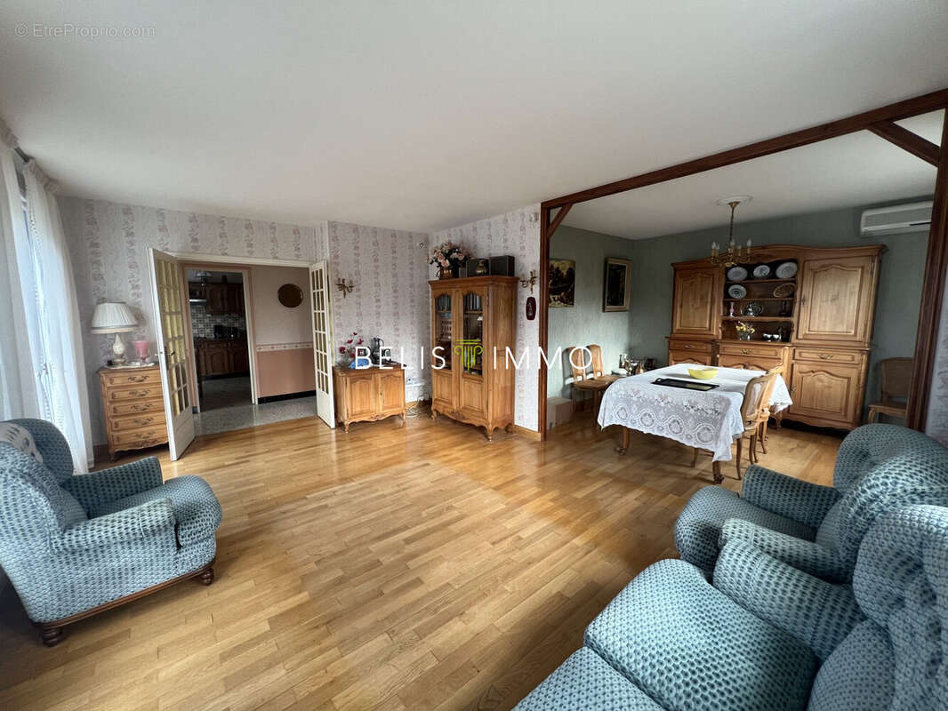 Maison à BALLAN-MIRE