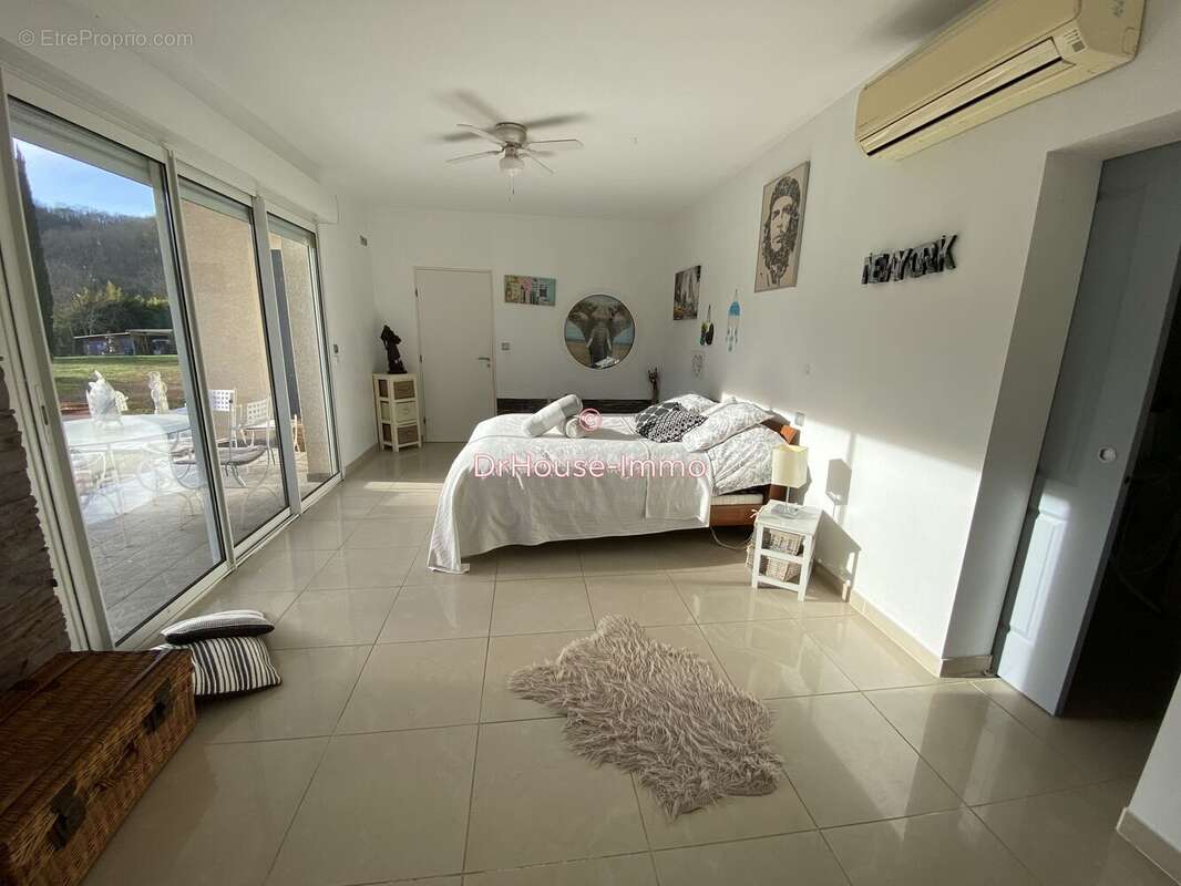 Maison 295 m² à Le Vernet  - photo 89