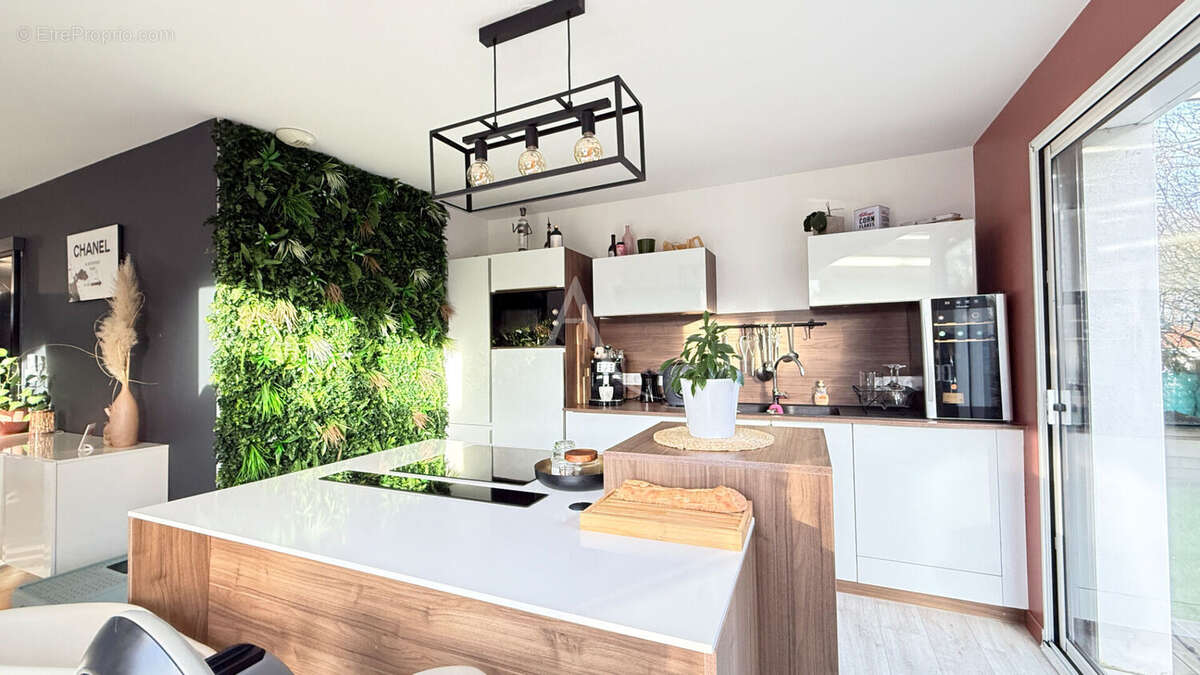 Maison à SAINT-FLORENT-DES-BOIS