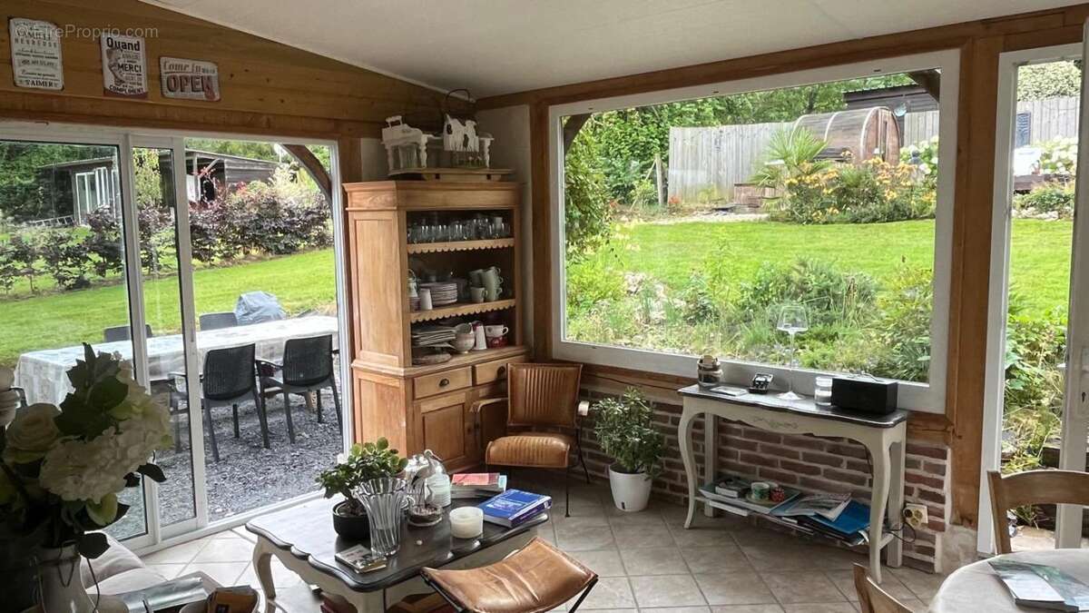 Ensemble immobilier de caractère à Pont Audemer : deux chaumières, dépendance et parc arboré - photo 20