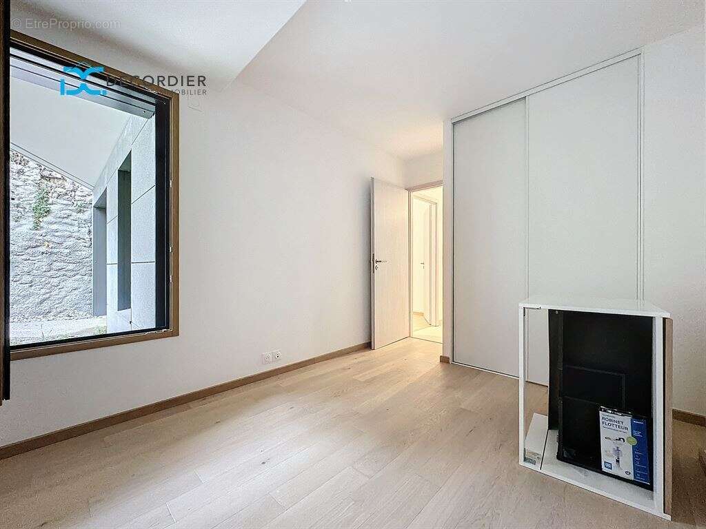 Appartement à EVIAN-LES-BAINS