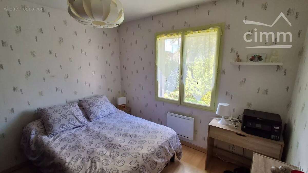 Maison à LA CHAUSSEE-SAINT-VICTOR