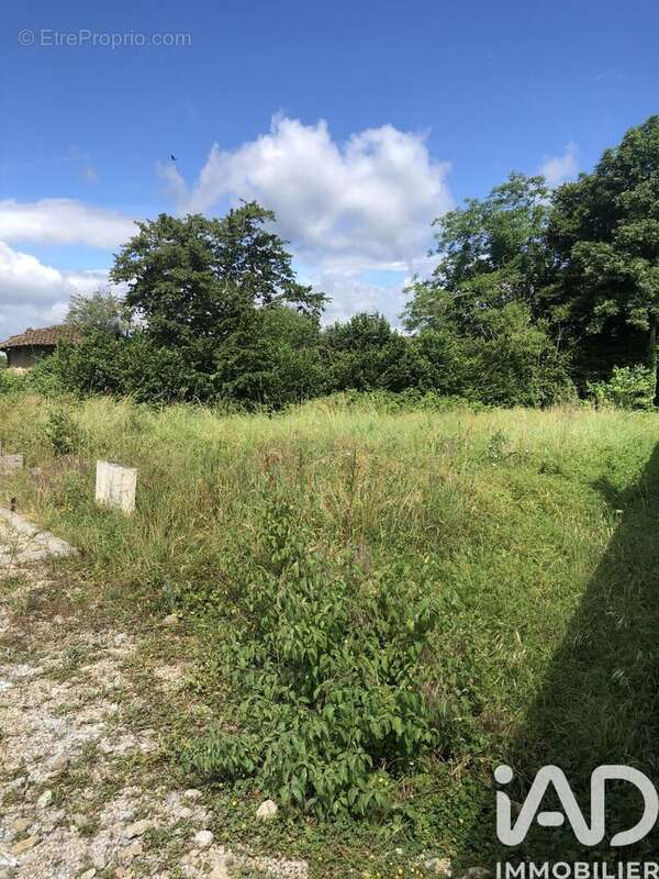 Photo 2 - Terrain à BOURG-EN-BRESSE