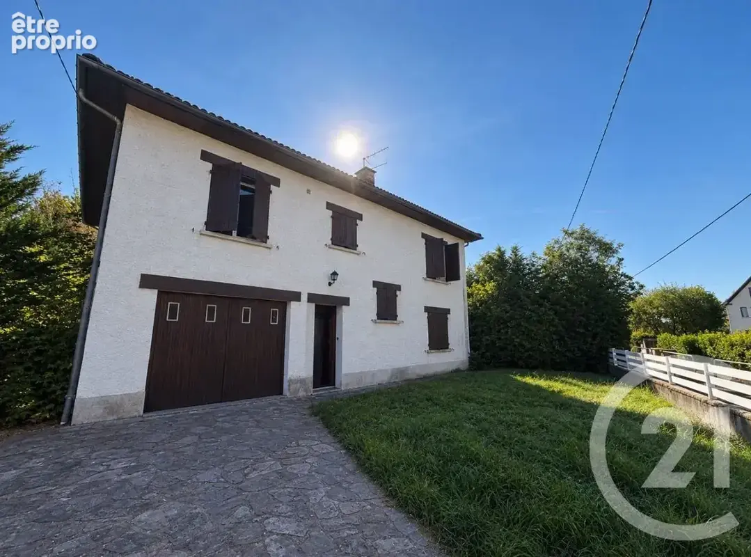 Maison 6 pièces 121 m² à vendre à Aurillac (15000) - photo 1