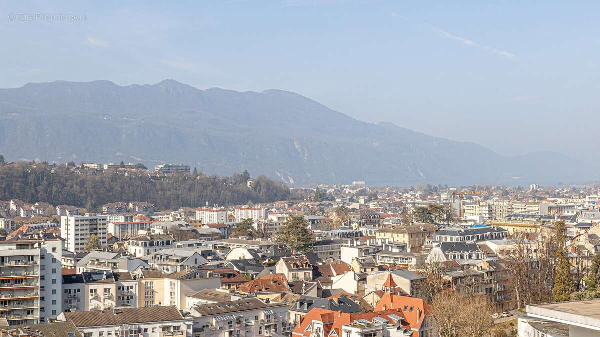 En exclusivité – Magnifique appartement T2 rénové avec prestations haut de gamme - photo 12