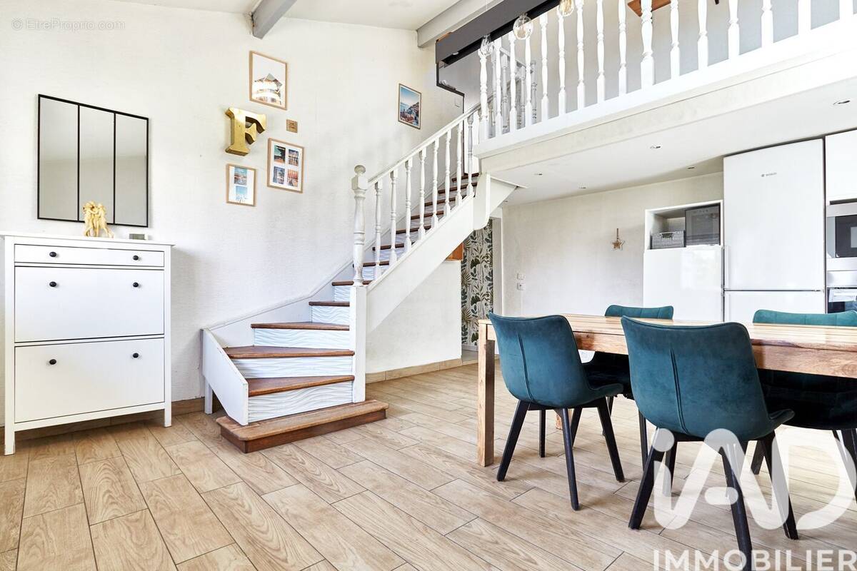 Photo 1 - Maison à MONTIGNY-LES-CORMEILLES