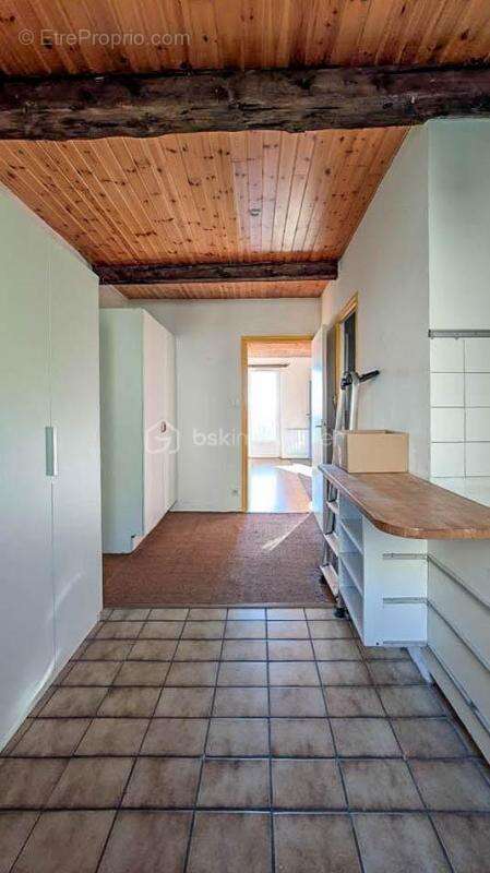 Appartement à LA BEGUDE-DE-MAZENC