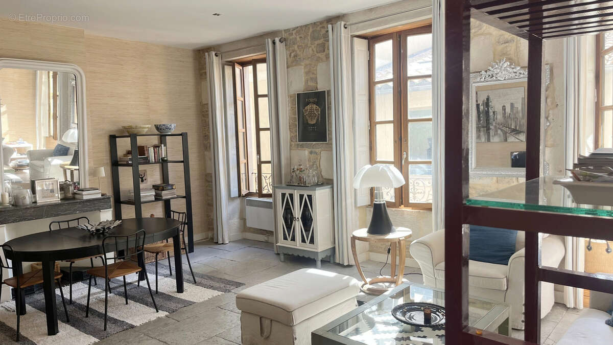 Appartement à NIMES