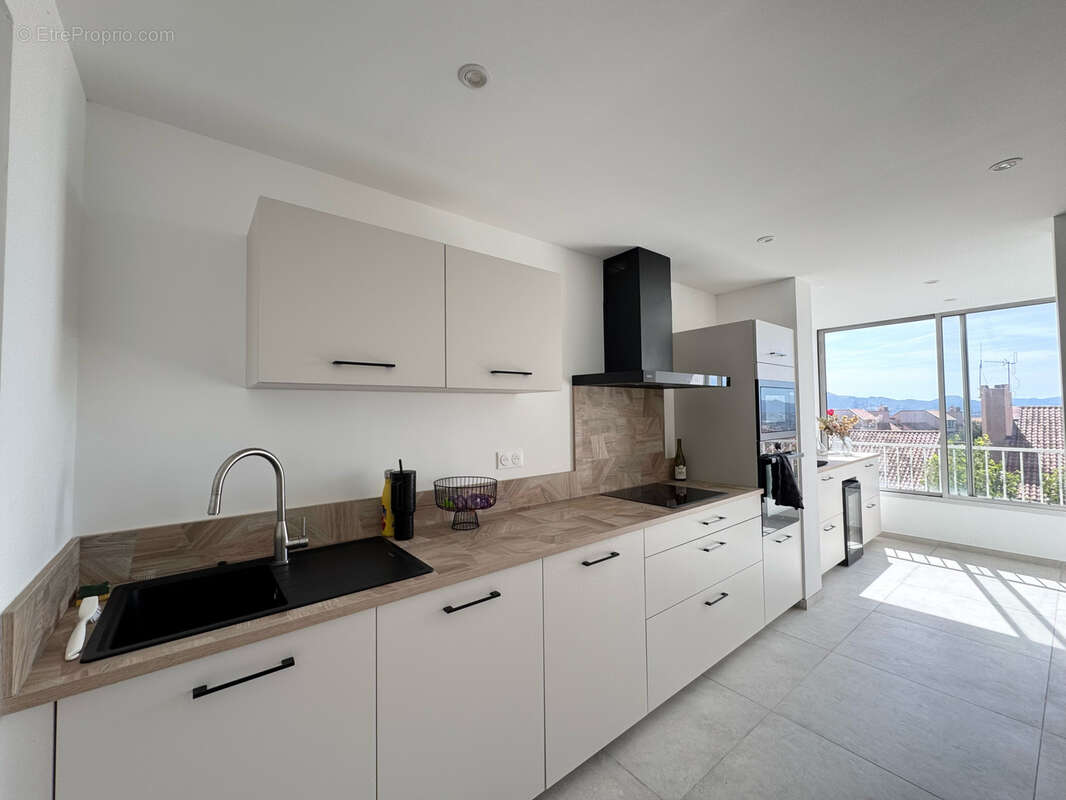 Appartement à MARSEILLE-14E