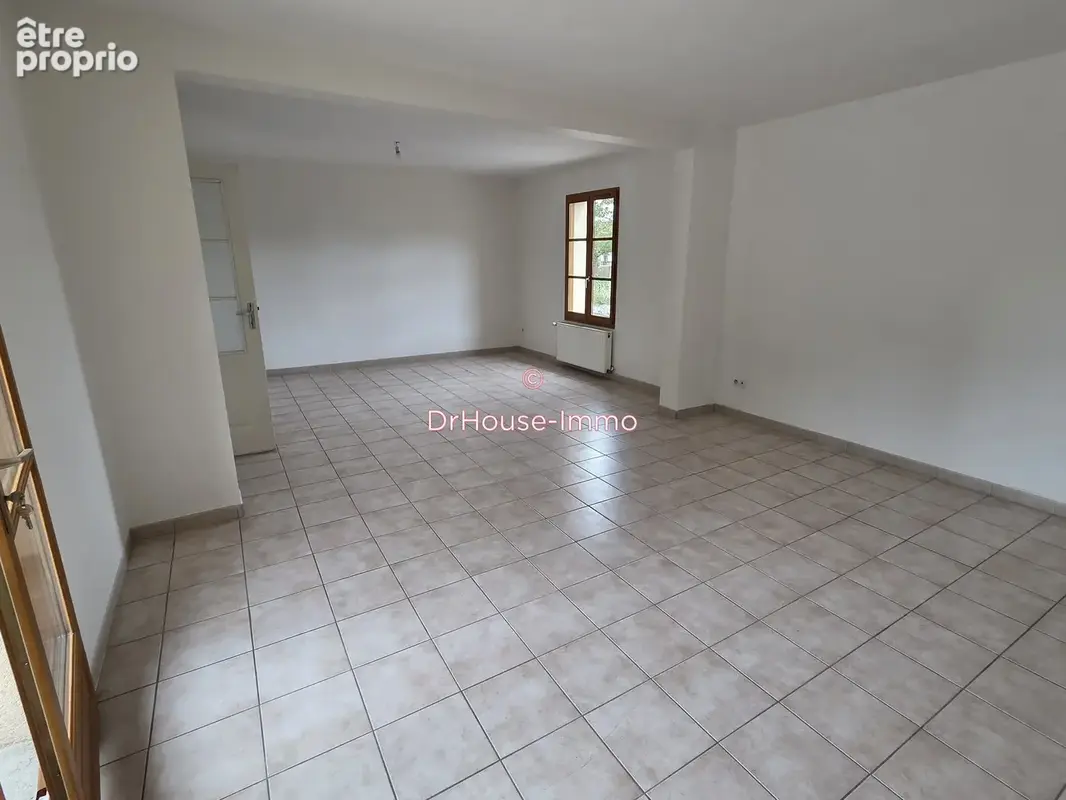 Maison 6 pièces 119 m² à vendre à Les Noes-Pres-Troyes (10420) - photo 21