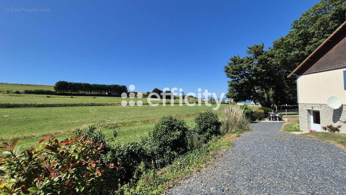 Maison à ARROMANCHES-LES-BAINS