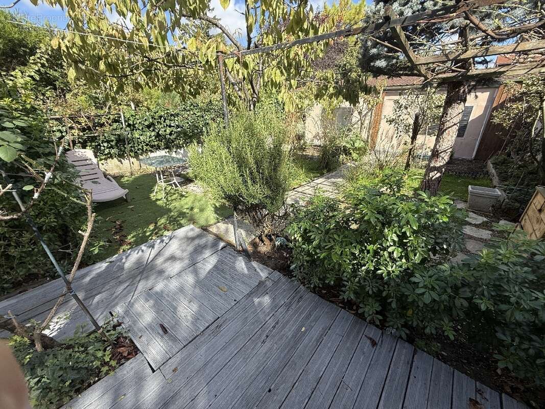 Maison à CHAMPIGNY-SUR-MARNE