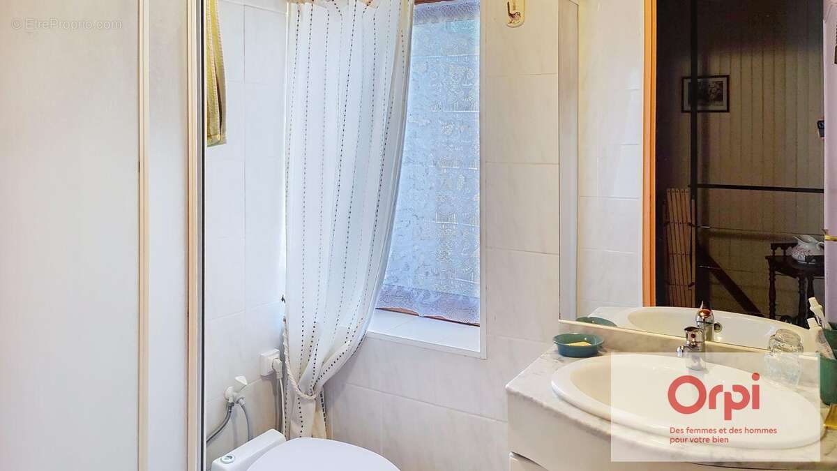 Maison à LES FARGES