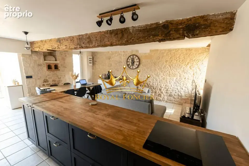 Maison 4 pièces 123 m² à vendre à Thure (86540) - photo 2