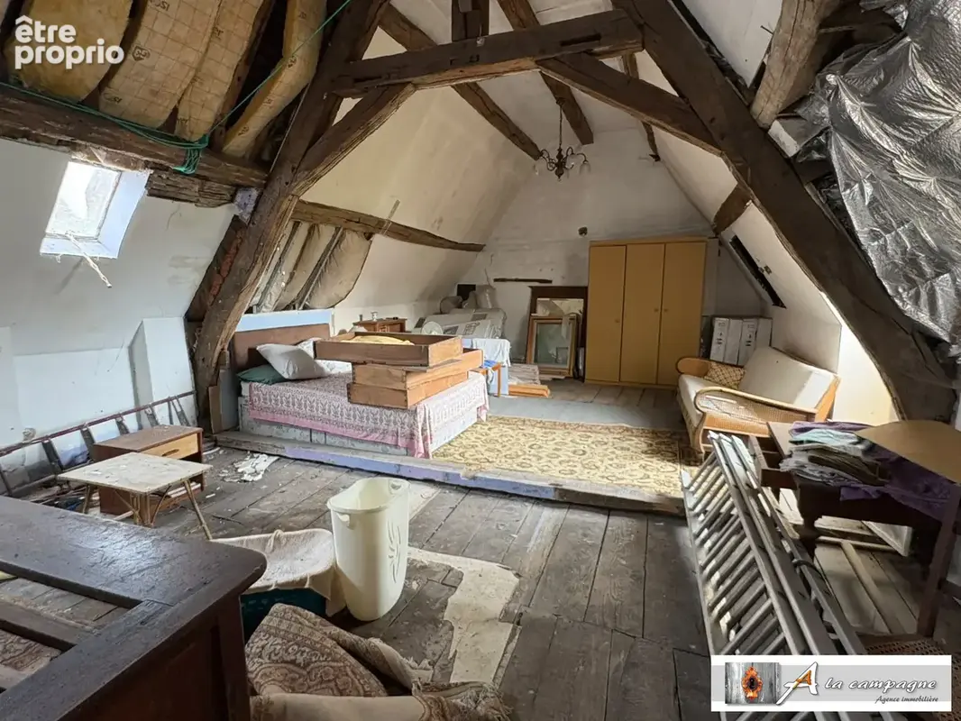 Maison 7 pièces 224 m² à vendre à Chambon-Sur-Voueize (23170) - photo 9