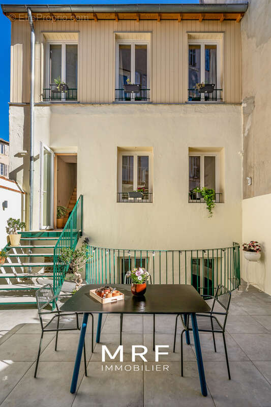 Maison à MARSEILLE-5E