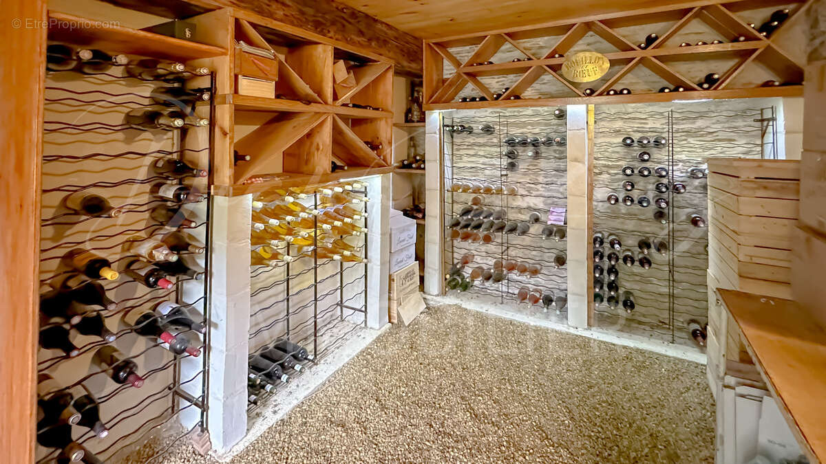 Maison à BRISSAC-QUINCE