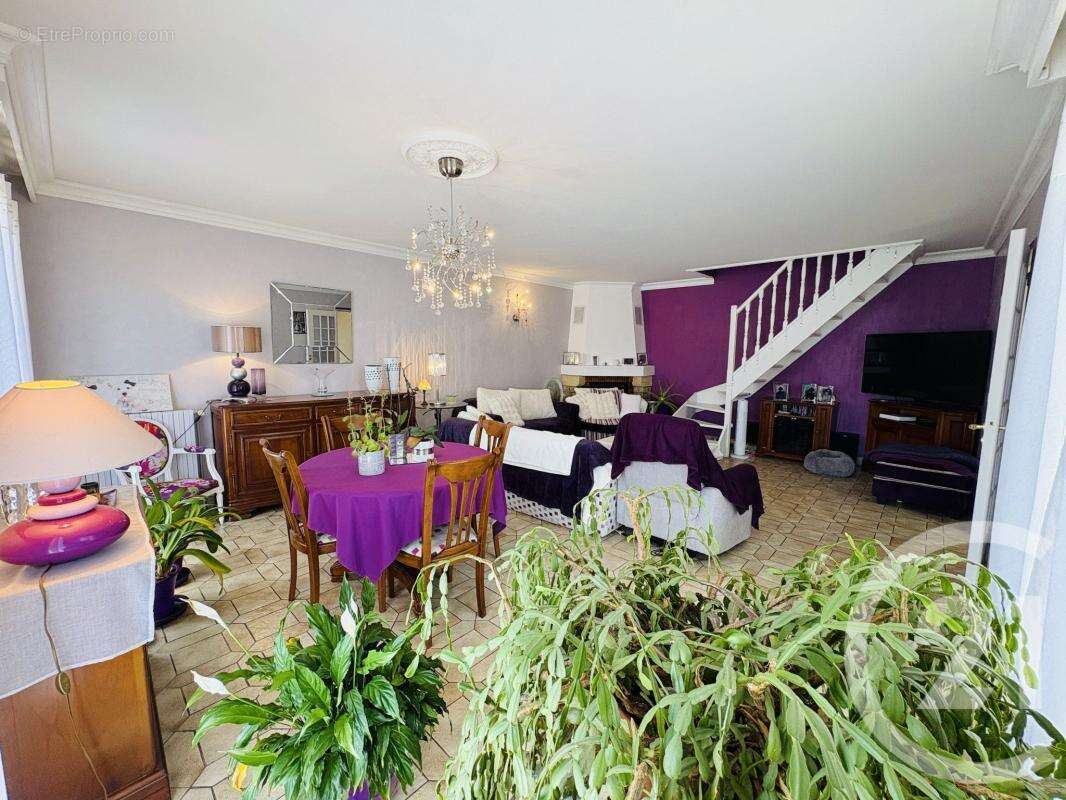 Maison 155 m² à Peyrat-De-Bellac  - photo 9