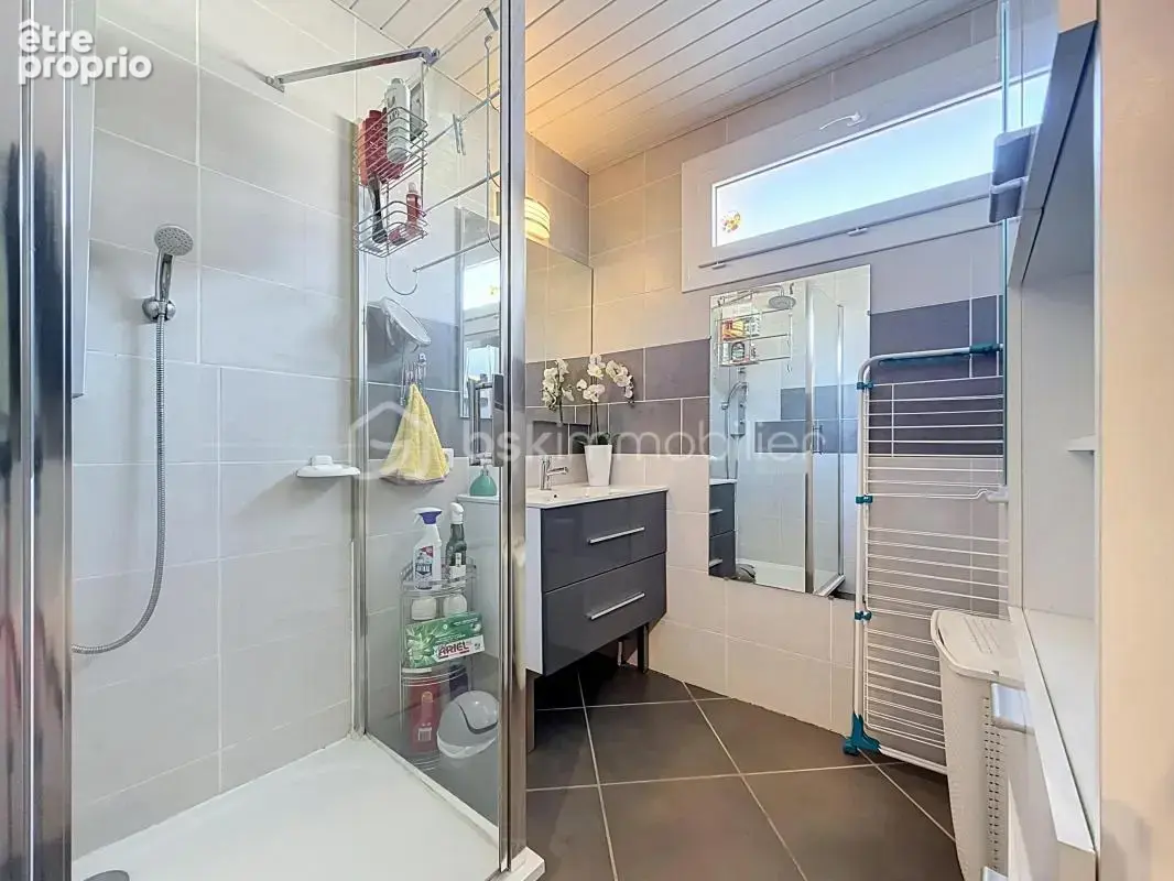 Appartement 3 pièces de 71m2 avec terrasse, parking et cave - photo 10