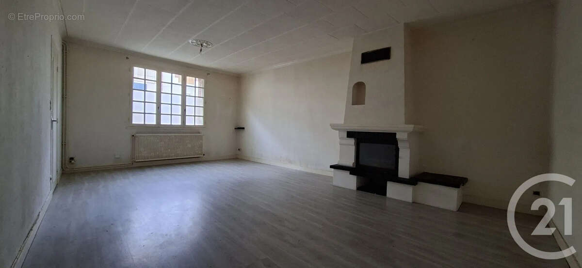 Maison à BONNEVAL