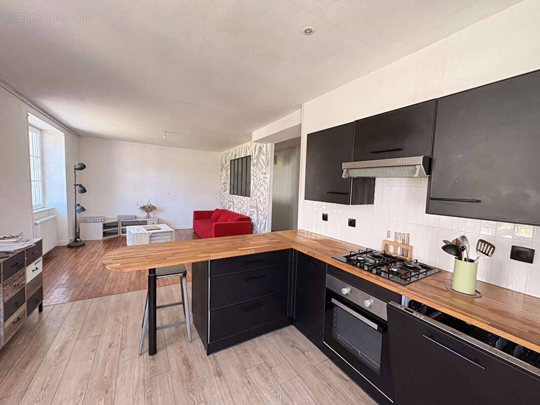 A VENDRE - Appartement T4 84m2 MORLAIX - photo 2