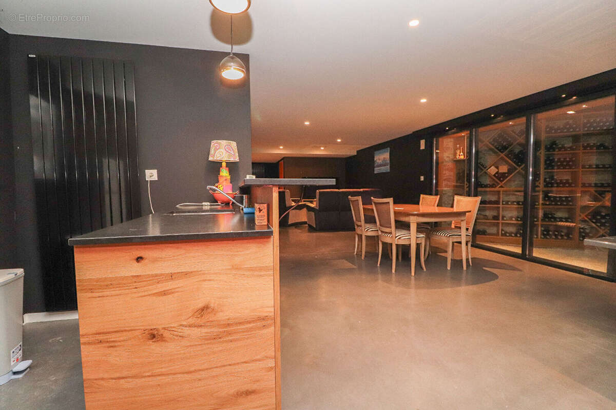 Maison à VELARS-SUR-OUCHE