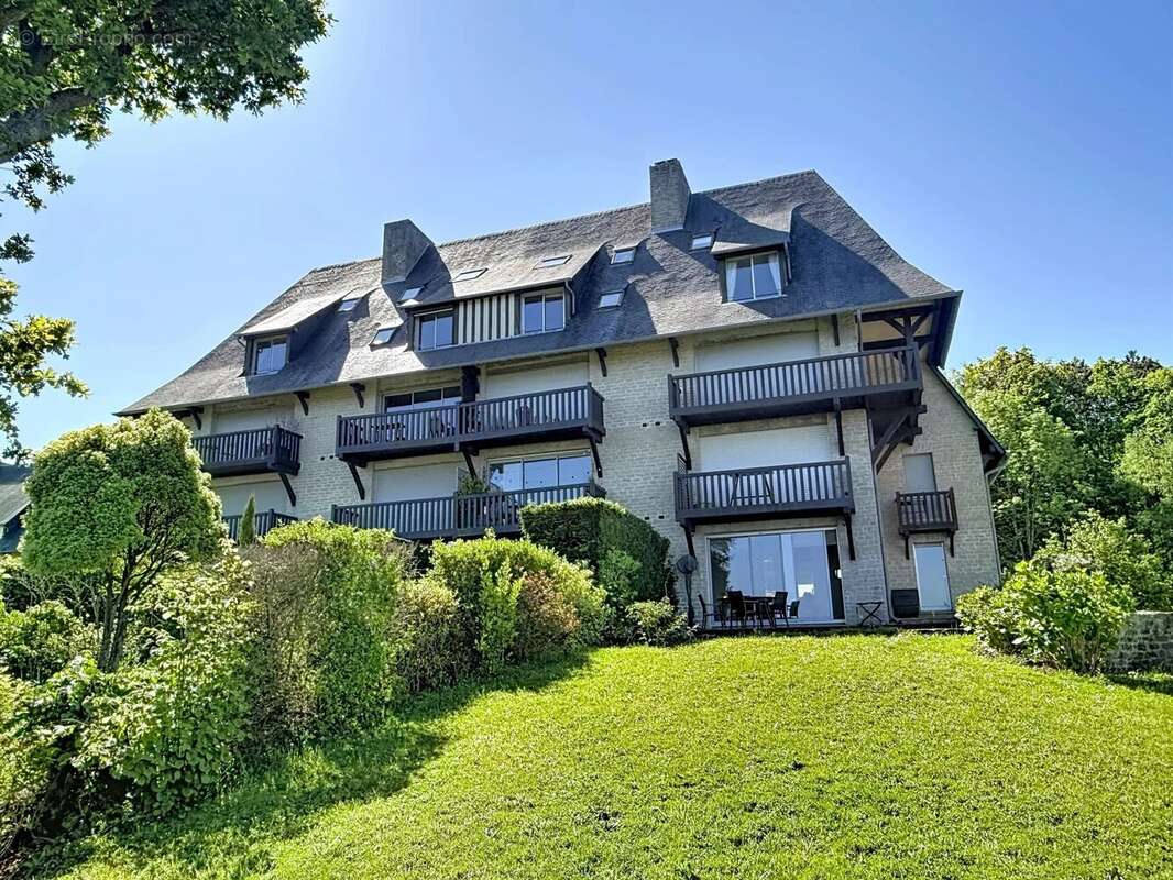 Appartement à TOURGEVILLE