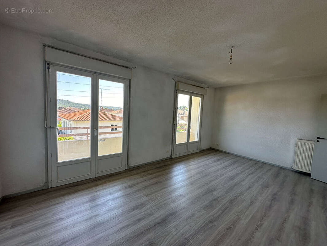 Appartement à MONTAYRAL