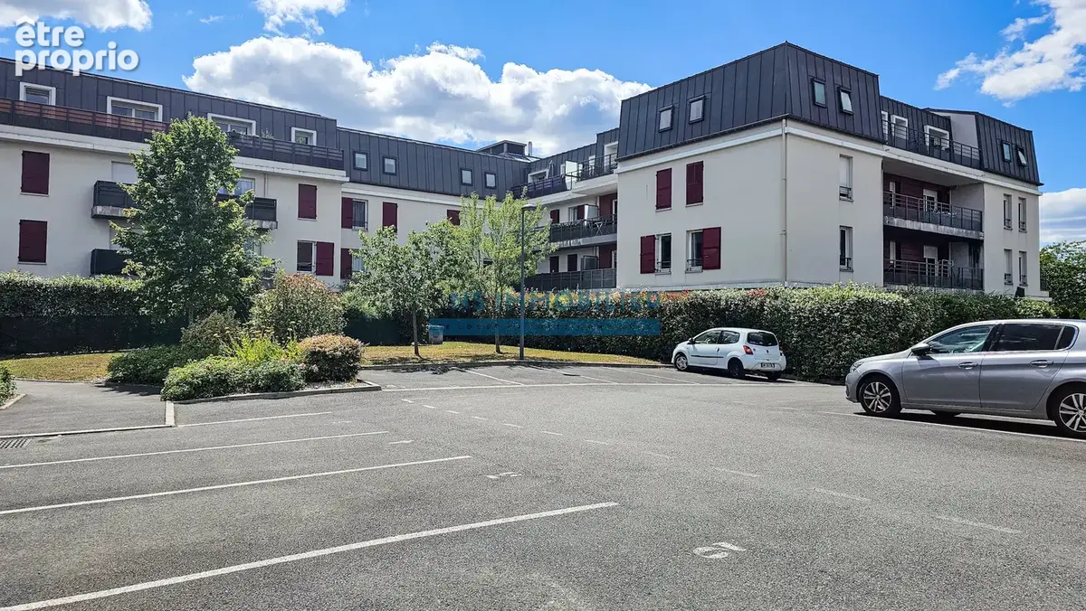 Appartement à SARTROUVILLE
