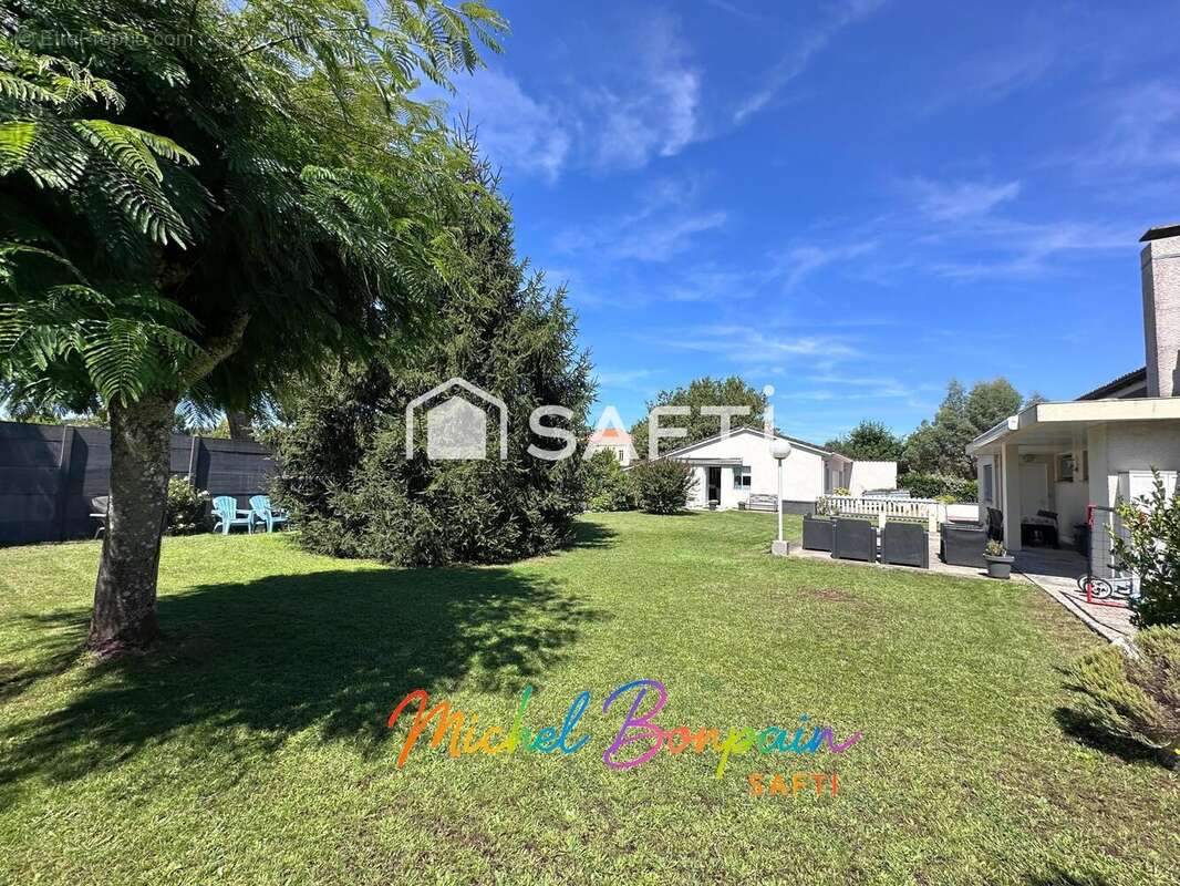 Photo 2 - Maison à SAINT-JEAN-D&#039;ILLAC