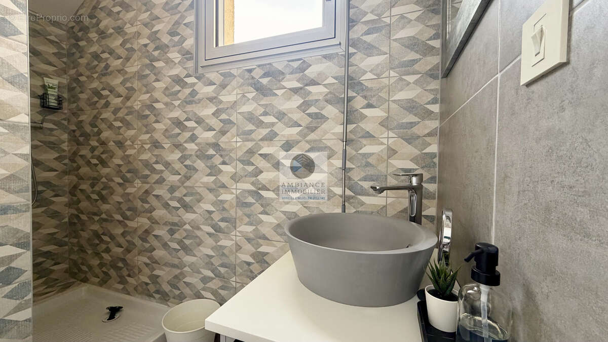 Maison à LORIOL-SUR-DROME