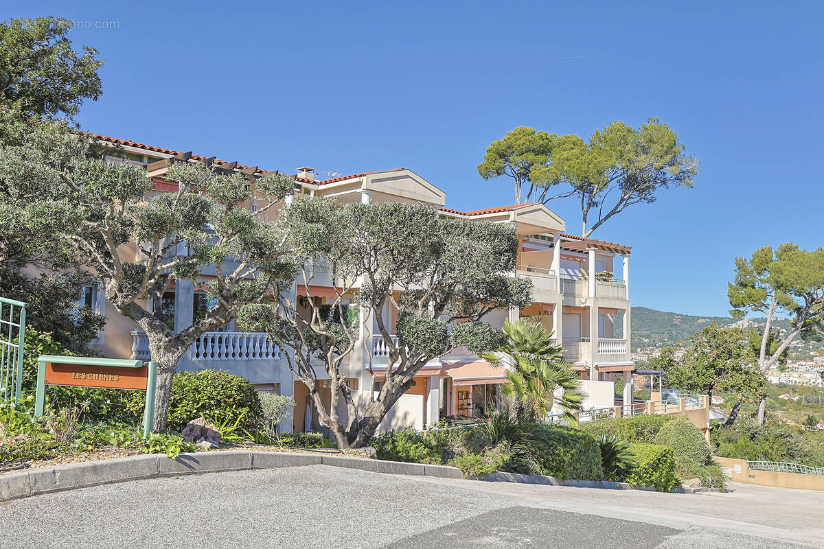 Appartement à HYERES