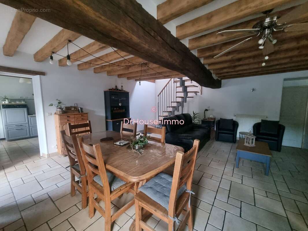 Maison à MONTCRESSON