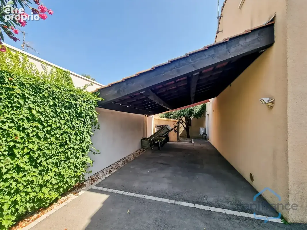 Maison familiale ou 2 habitations - 222m² avec 7 pièces (5 chambres) - Terrain de 830m² avec Piscine - CASTRIES (34) - photo 20