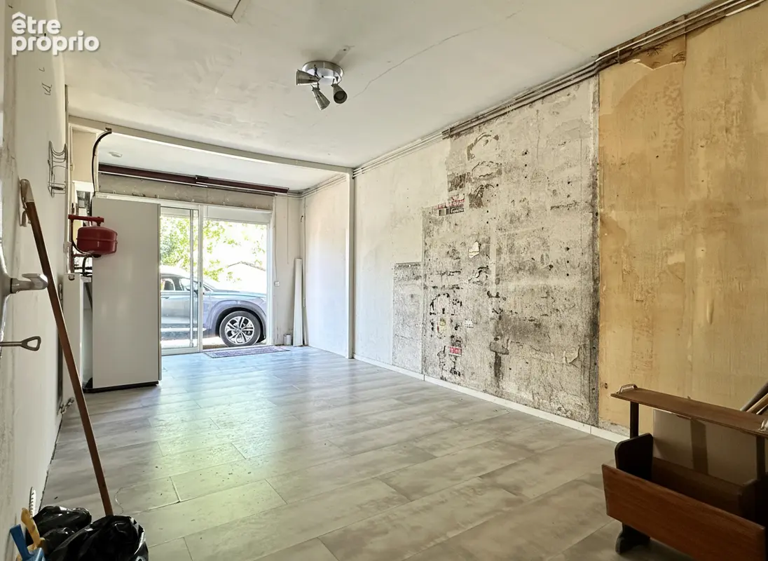 Maison de plain pied 131 m2 avec 1600m2 de jardin à Puymoyen - photo 16